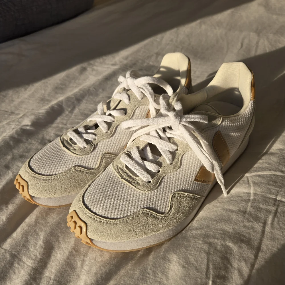 Veja White and Beige Runners Sneakers